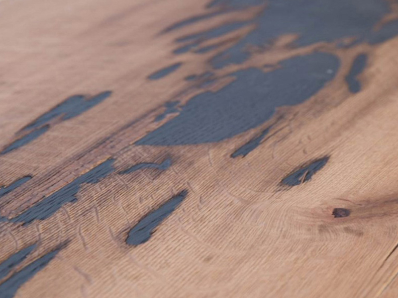 Φυσικός καπλαμάς Naturali με μπλε νερά και έντονη υφή – Edillegno Tranciati