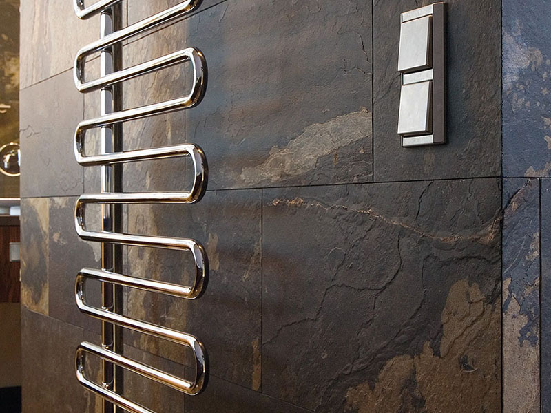 Φυσικό υλικό επένδυσης τοίχου από πέτρα – προσδίδει κομψότητα και διαχρονικό ύφος σε κάθε εφαρμογή.